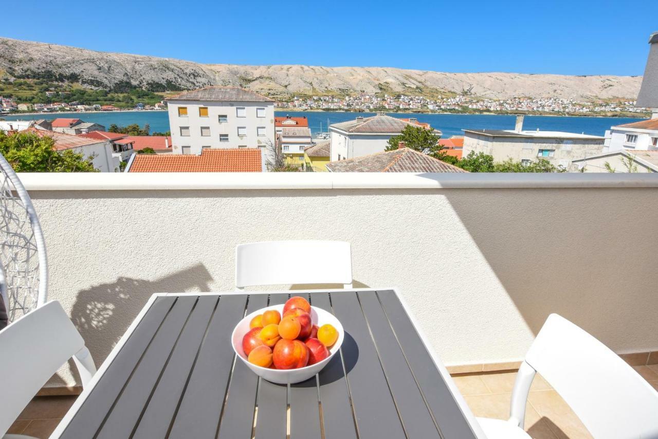 Villa Magena - Luxury Apartments In Pag Center 帕格 外观 照片