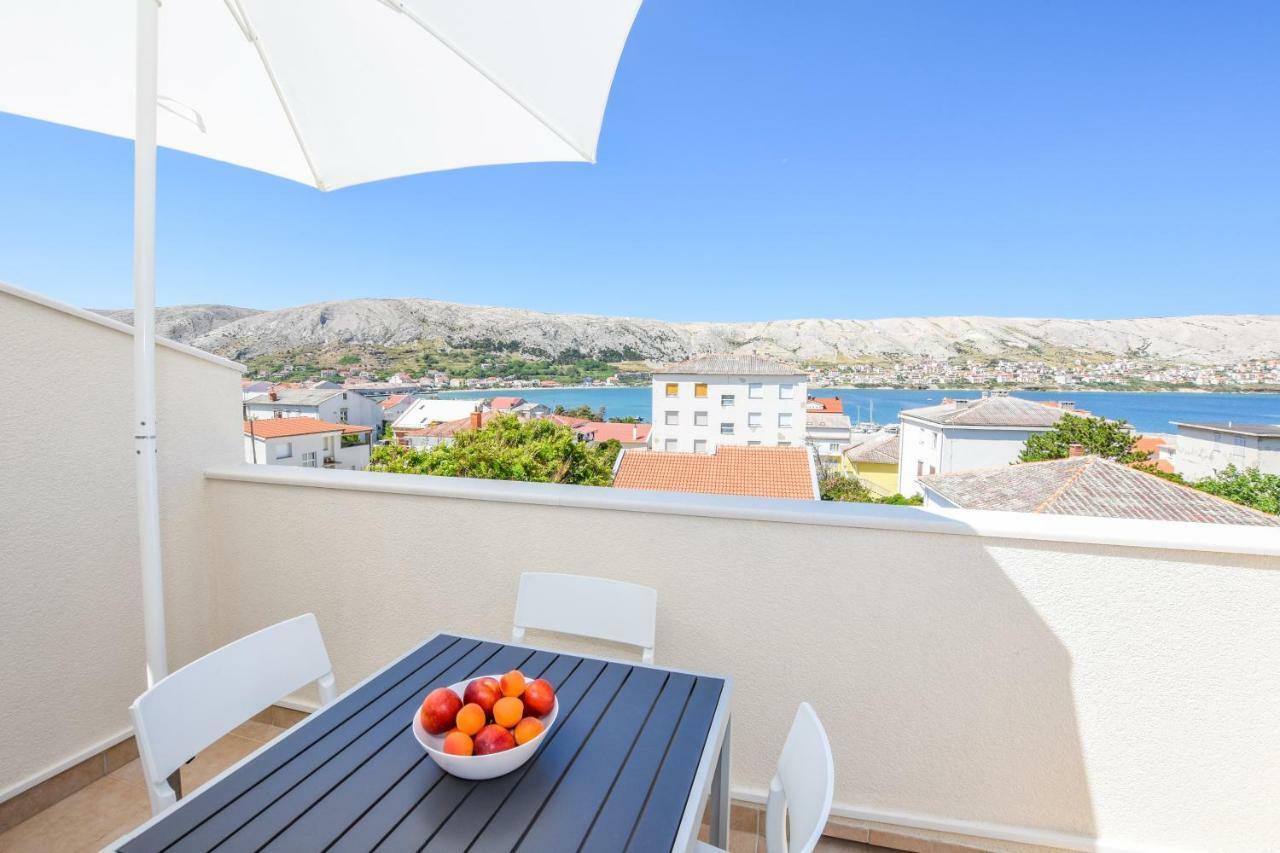 Villa Magena - Luxury Apartments In Pag Center 帕格 外观 照片