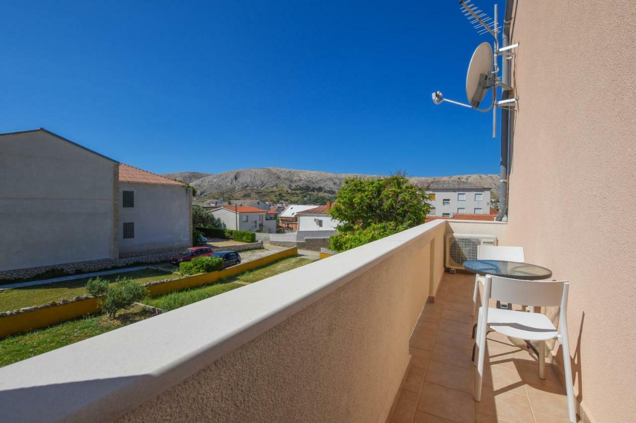 Villa Magena - Luxury Apartments In Pag Center 帕格 外观 照片