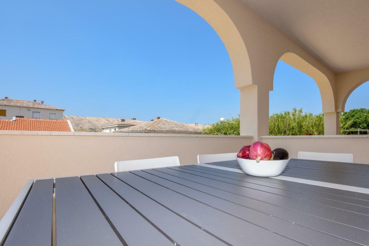 Villa Magena - Luxury Apartments In Pag Center 帕格 外观 照片