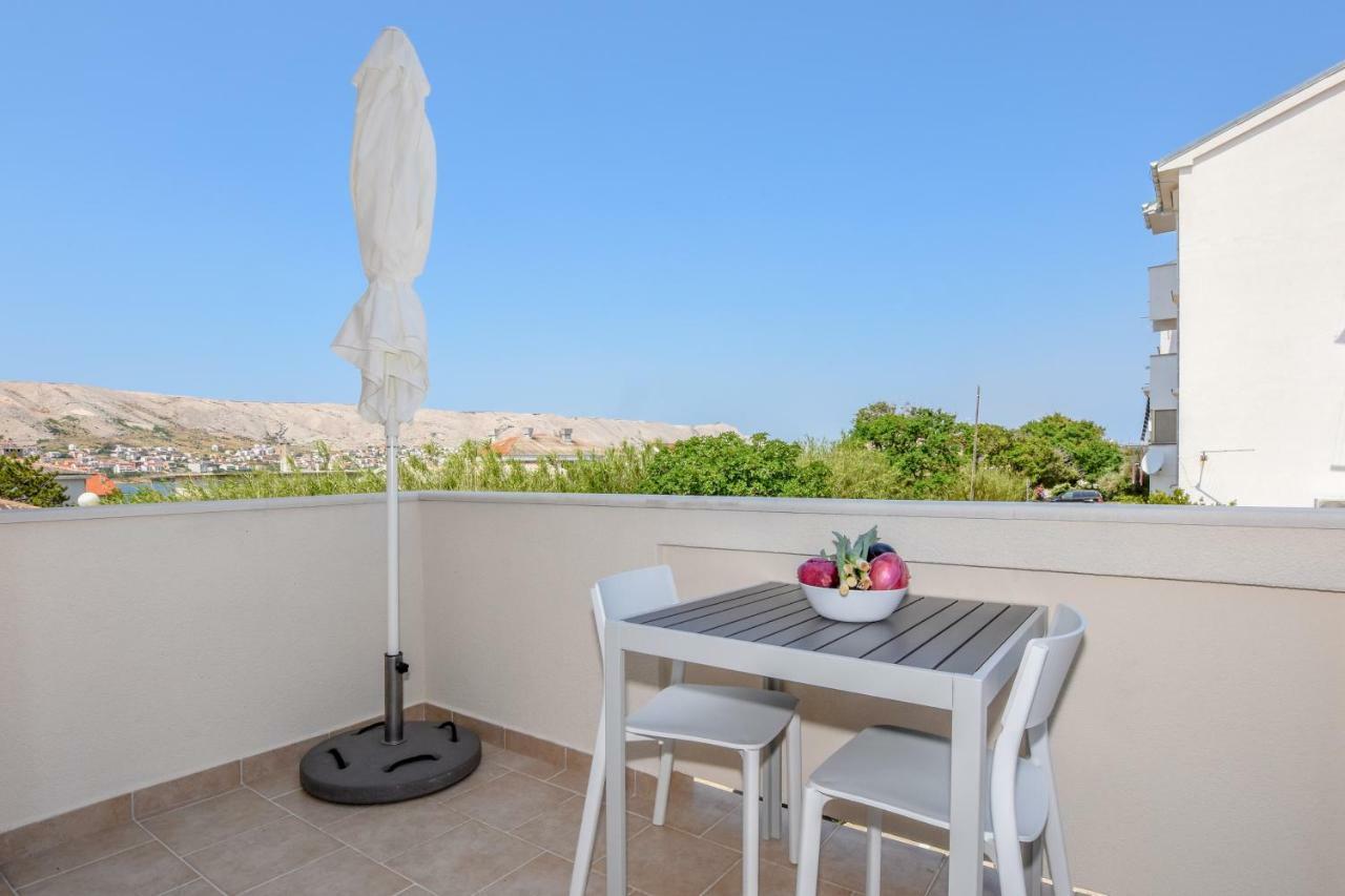 Villa Magena - Luxury Apartments In Pag Center 帕格 外观 照片